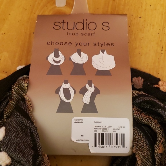 Neutral Infinity Scarf - Picture 3 of 4